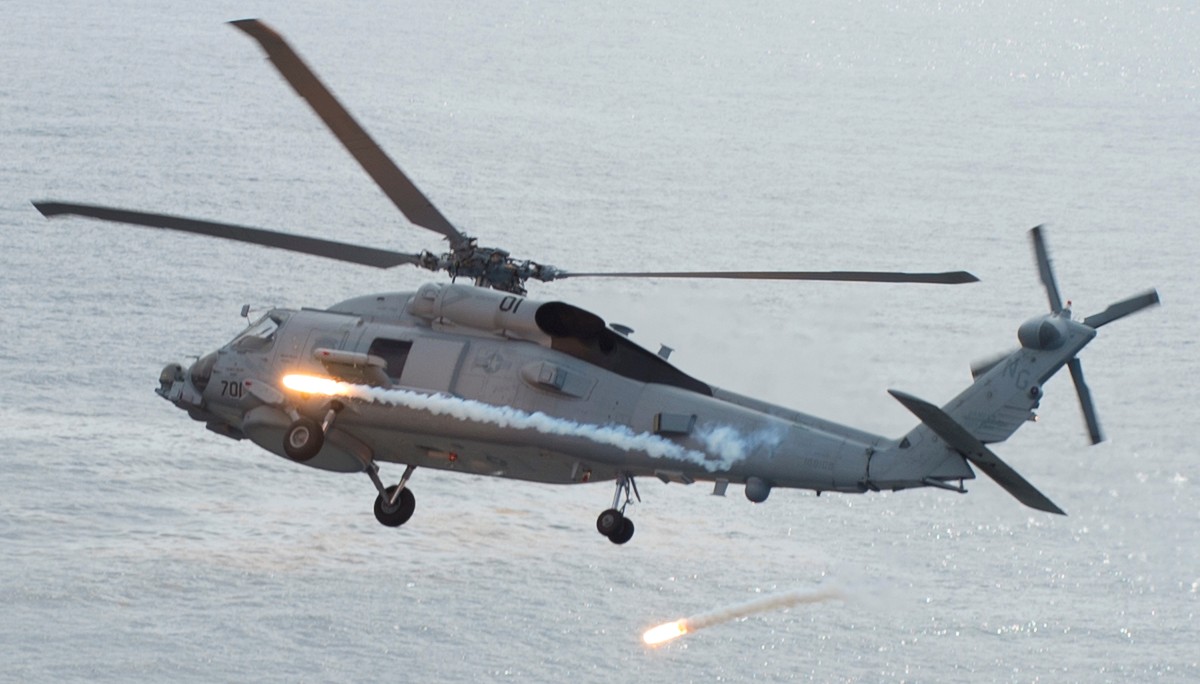 hsm-71 raptors helicopter maritime strike squadron mh-60r seahawk navy 2015 20 flares decoys