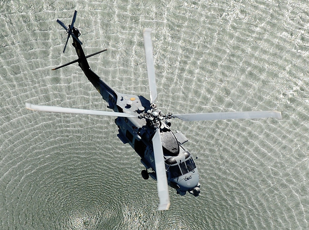 hsm-71 raptors helicopter maritime strike squadron mh-60r seahawk navy 2014 22