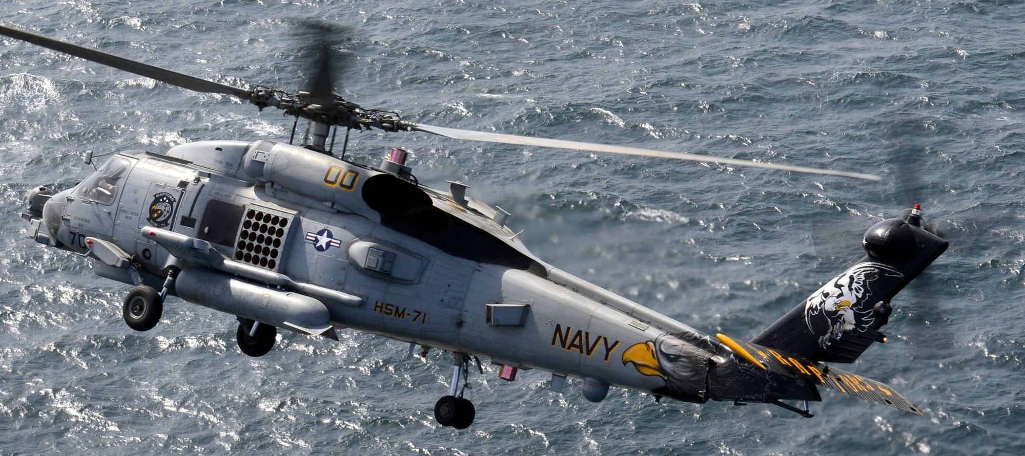 hsm-71 raptors helicopter maritime strike squadron mh-60r seahawk cvn-74 uss john c. stennis 27