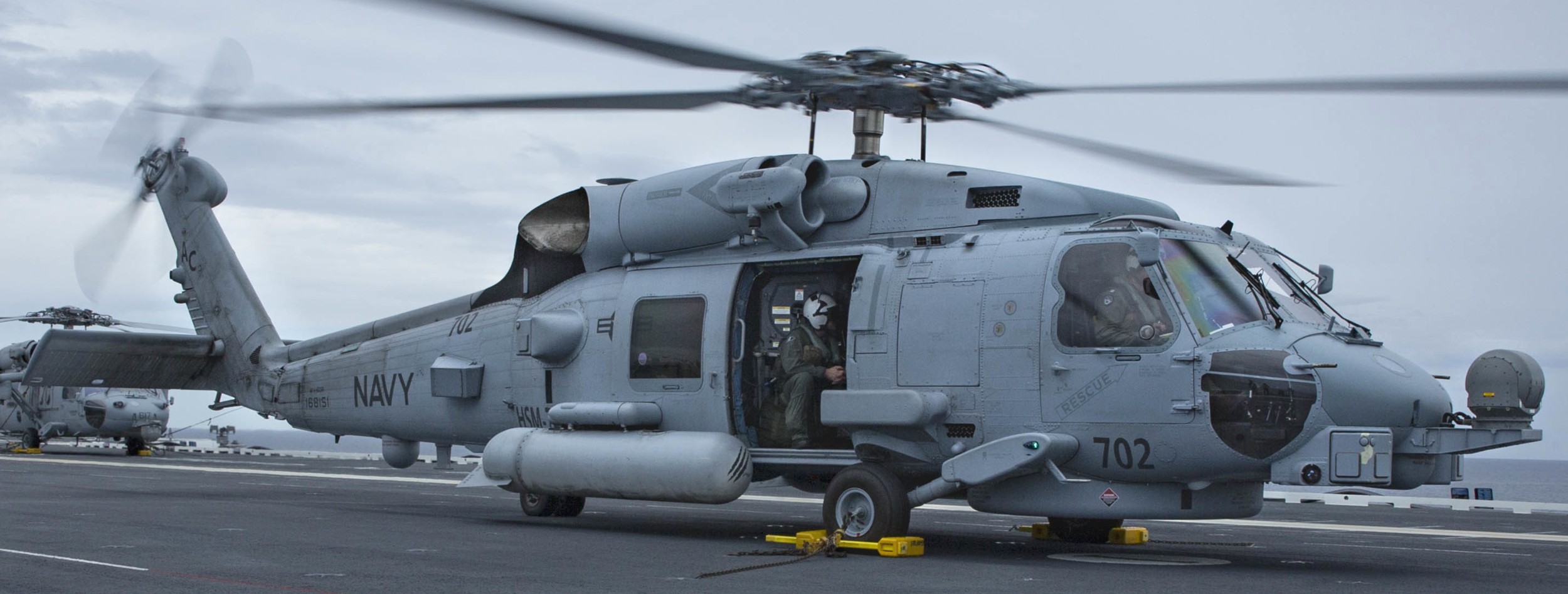 hsm-74 swamp foxes helicopter maritime strike squadron us navy mh-60r seahawk 2014 20 uss gettysburg cg-64