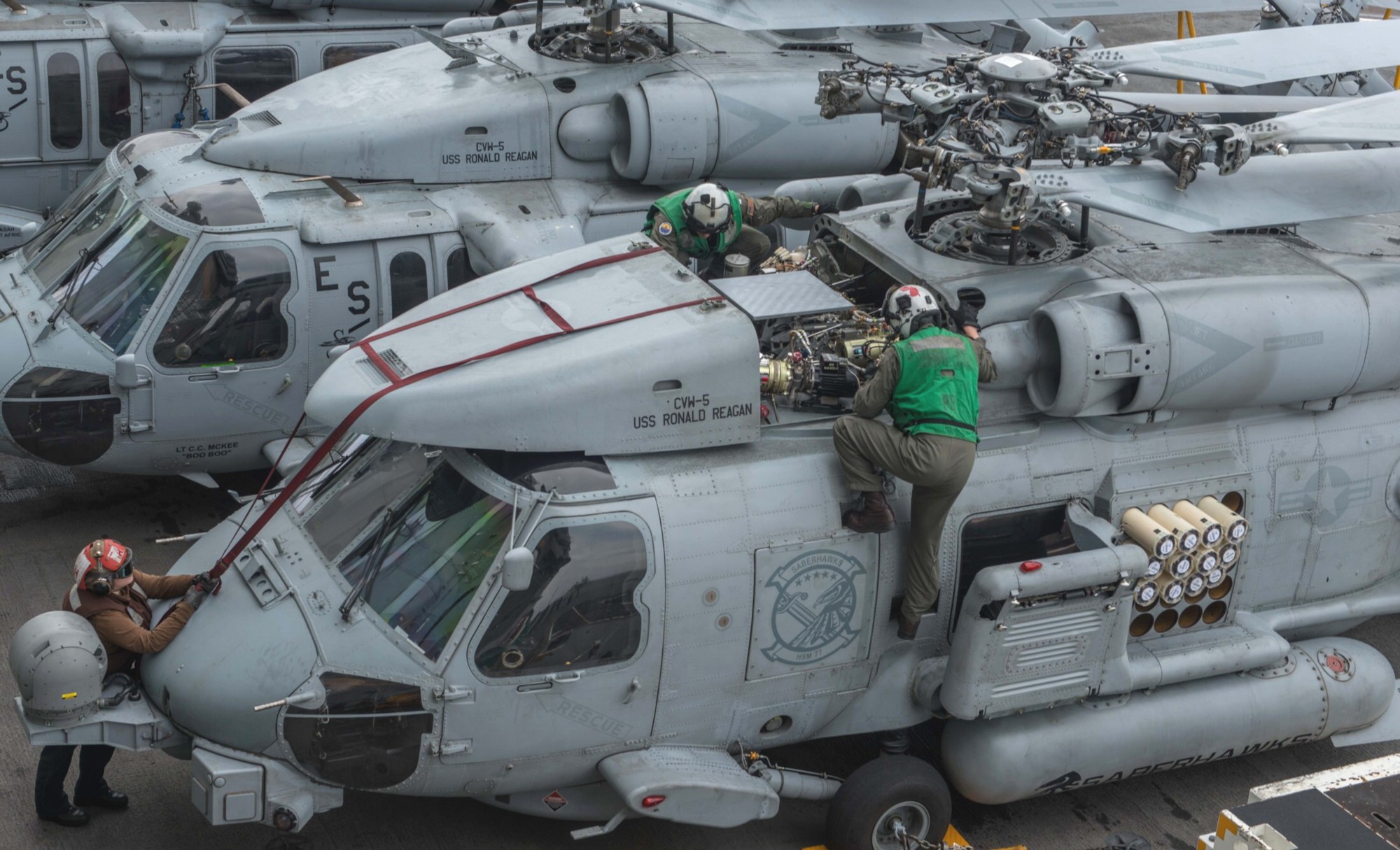 hsm-77 saberhawks helicopter maritime strike squadron mh-60r seahawk cvw-5 cvn-76 uss ronald reagan 05