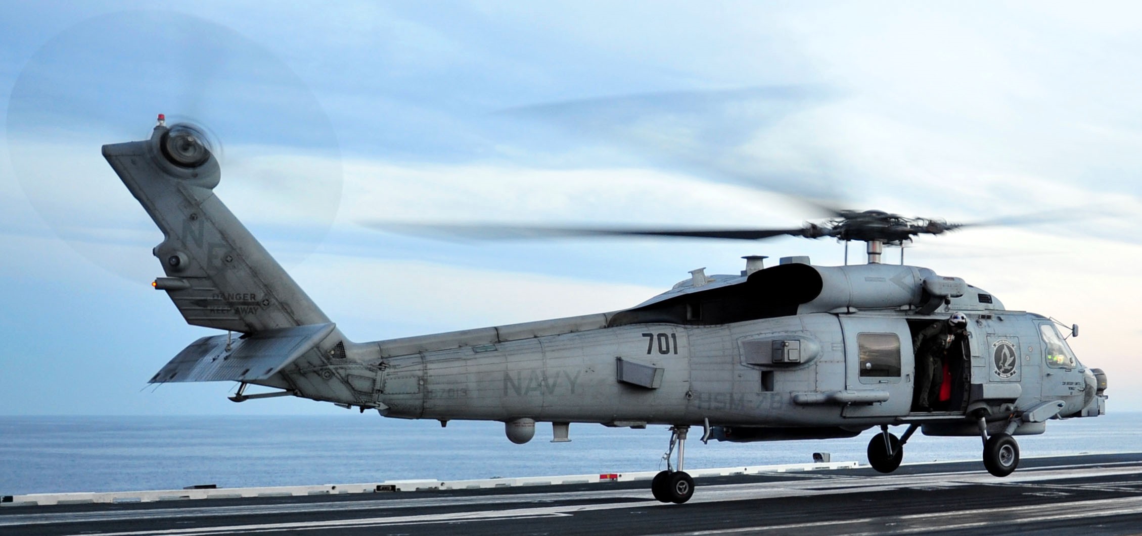 hsm-78 blue hawks helicopter maritime strike squadron mh-60r seahawk us navy 2013 32 uss ronald reagan cvn-76 cvw-2
