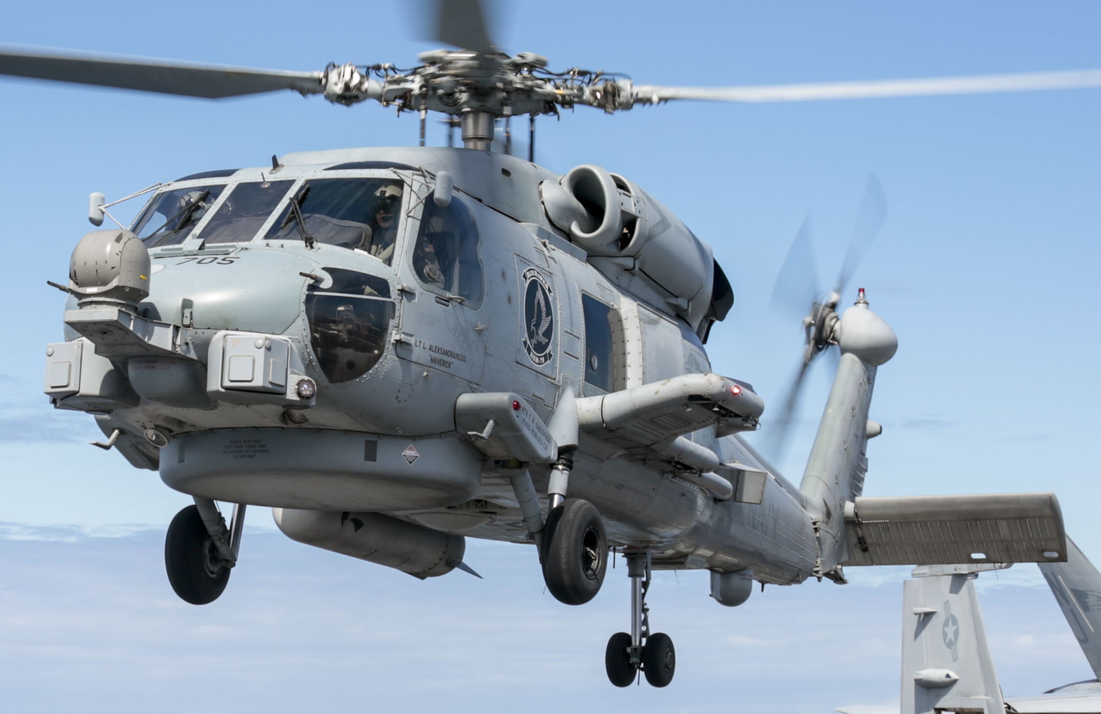hsm-78 blue hawks helicopter maritime strike squadron mh-60r seahawk sikorsky 37