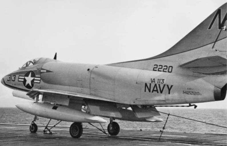 va-113 stingers a4d-1 skyhawk cvg-11 attack squadron