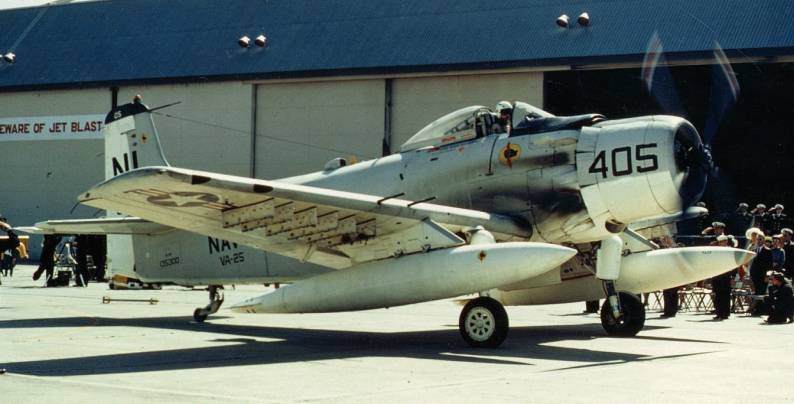 attack squadron va-25 fist of the fleet carrier air wing cvw-15 a-1h skyraider retirement 1968