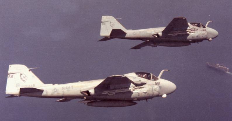 attack squadron va-34 blue blasters a-6e intruder cvw-1 uss america cv 66