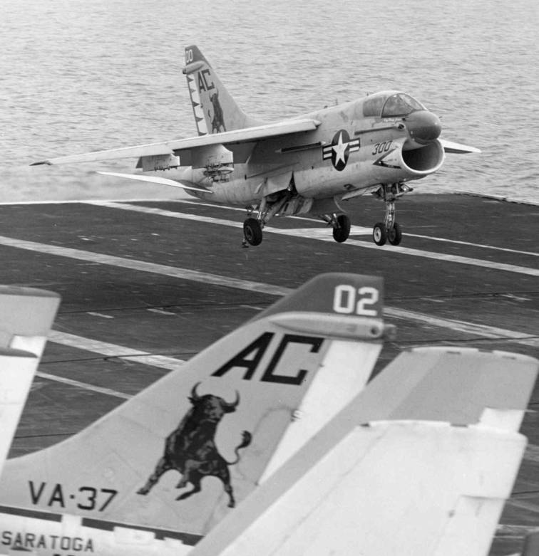 attack squadron va-37 bulls a-7e corsair ii cvw-3 uss saratoga cv 60