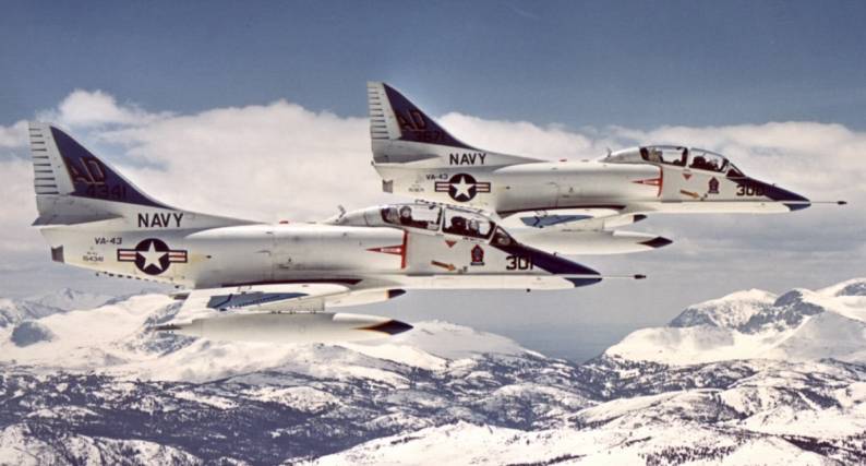 va-43 challengers attack squadron ta-4j skyhawk atkron us navy