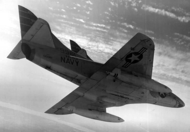 va-43 challengers a4d-1 skyhawk atkron us navy