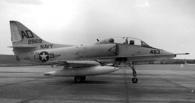 va-44 hornets attack squadron ta-4f skyhawk atkron cvwr-4