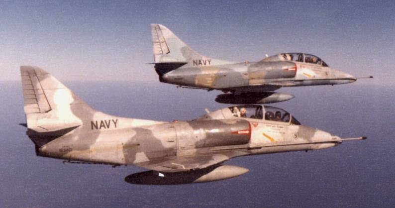 va-45 blackbirds attack squadron ta-4j skyhawk atkron fleet replacement training