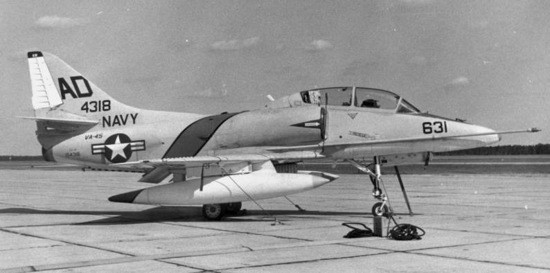 va-45 blackbirds attack squadron atkron ta-4f skyhawk