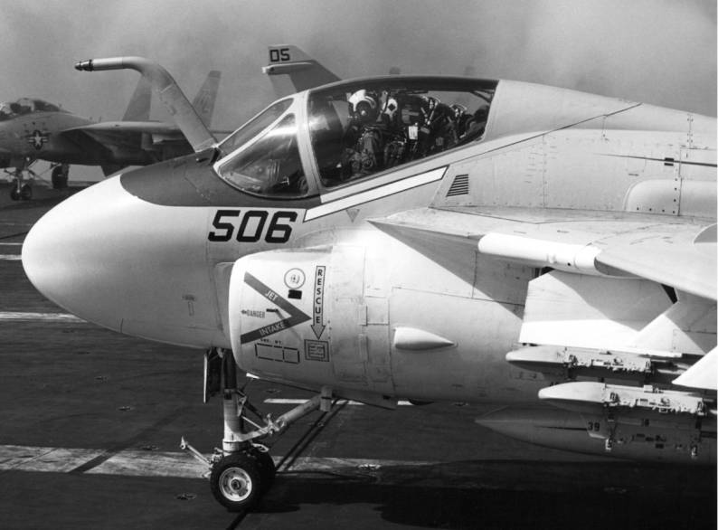 va-52 knightriders a-6e intruder carrier air wing cvw-15 uss kitty hawk cv 63