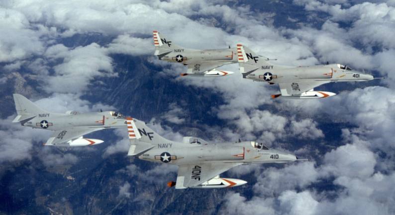 va-56 champions attack squadron a-4e skyhawk carrier air wing cvw-5 uss ticonderoga cva 14