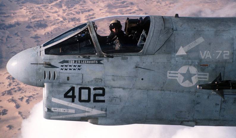 va-72 blue hawks a-7e corsair 402 desert storm