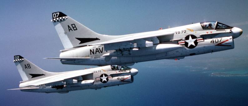 va-72 blue hawks a-7e corsair cvw-1 uss america cv-66 1982