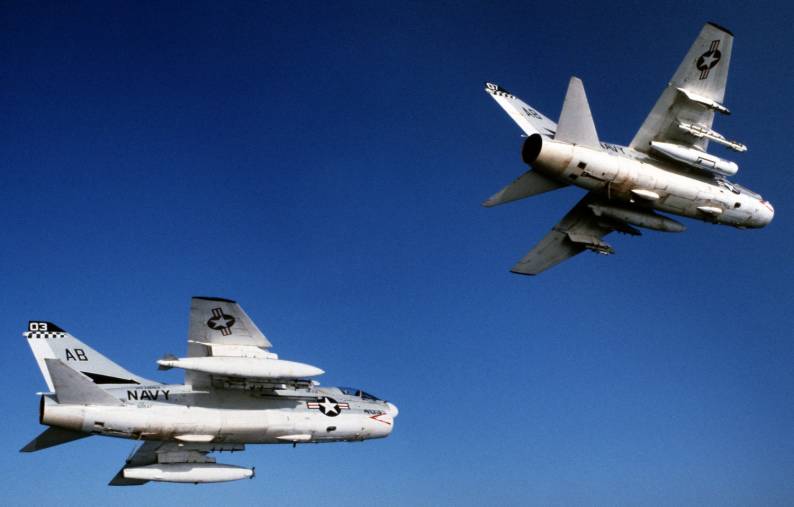 attack squadron va-72 blue hawks a-7e corsair cvw-1 uss america cv-66