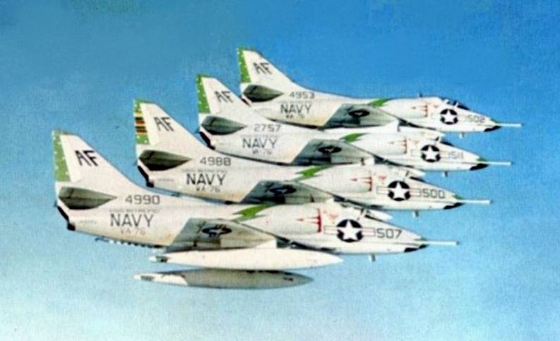 va-76 spirits a4d-2 skyhawk cvg-6 uss intrepid cva 11