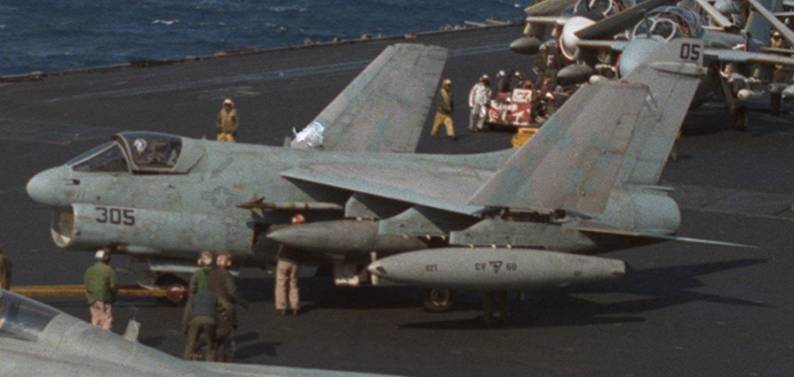 va-83 rampagers a-7e corsair cvw-17 uss saratoga cv 60