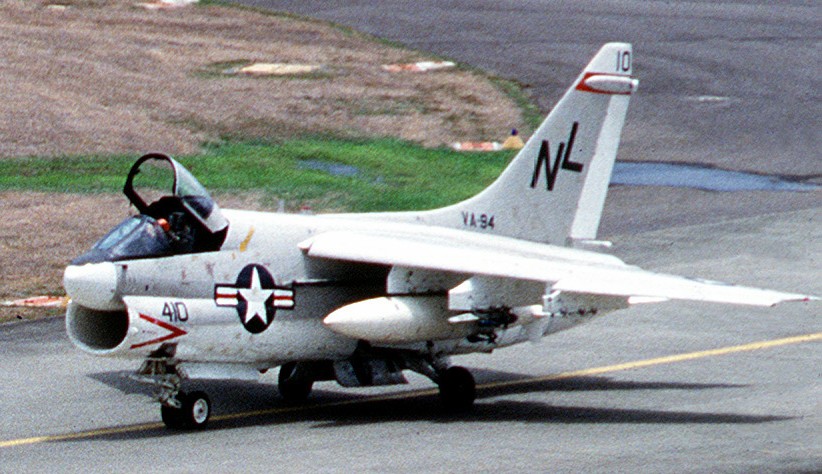 va-94 mighty shrikes a-7e corsair ii