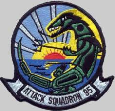 va-95 green lizards crest insignia patch badge attack squadron us navy atkron