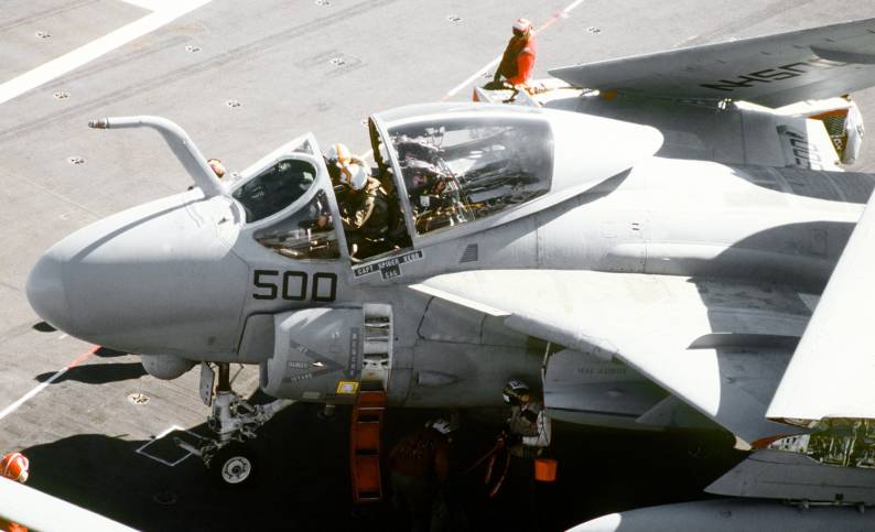 va-95 green lizards a-6e intruder