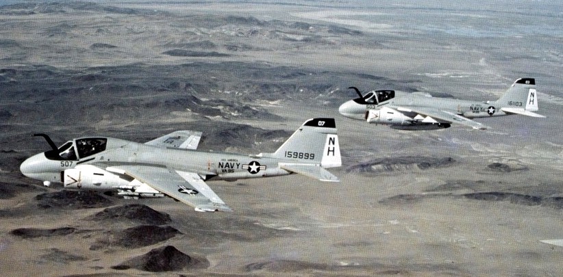 va-95 green lizards a-6e intruder cvw-11 uss america cv-66