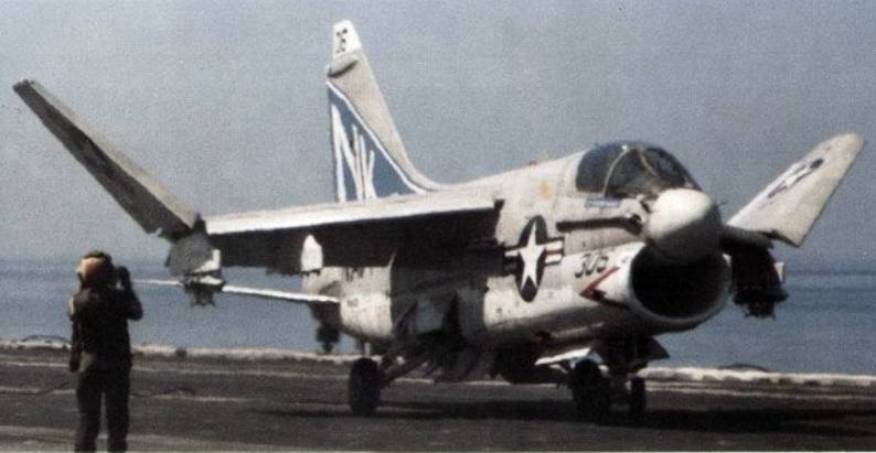 va-97 warhawks a-7e corsair ii carrier air wing cvw-14 uss coral sea cv 43