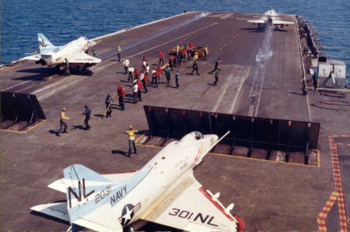 va-153 blue tail flies attack squadron navy a-4e skyhawk carrier air wing cvw-15 uss coral sea cva-43 07