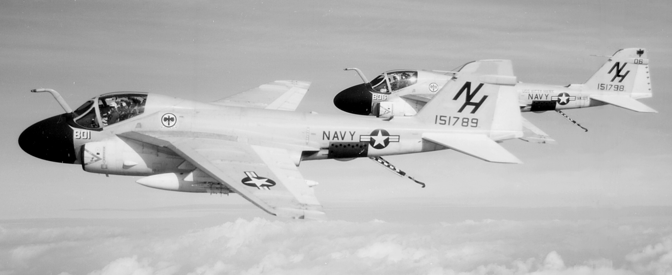 va-85 black falcons attack squadron us navy a-6a intruder carrier air wing cvw-11 uss kitty hawk cva-63 04