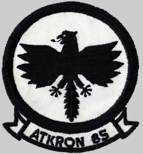 va-85 black falcons insignia crest patch badge attack squadron us navy 03p