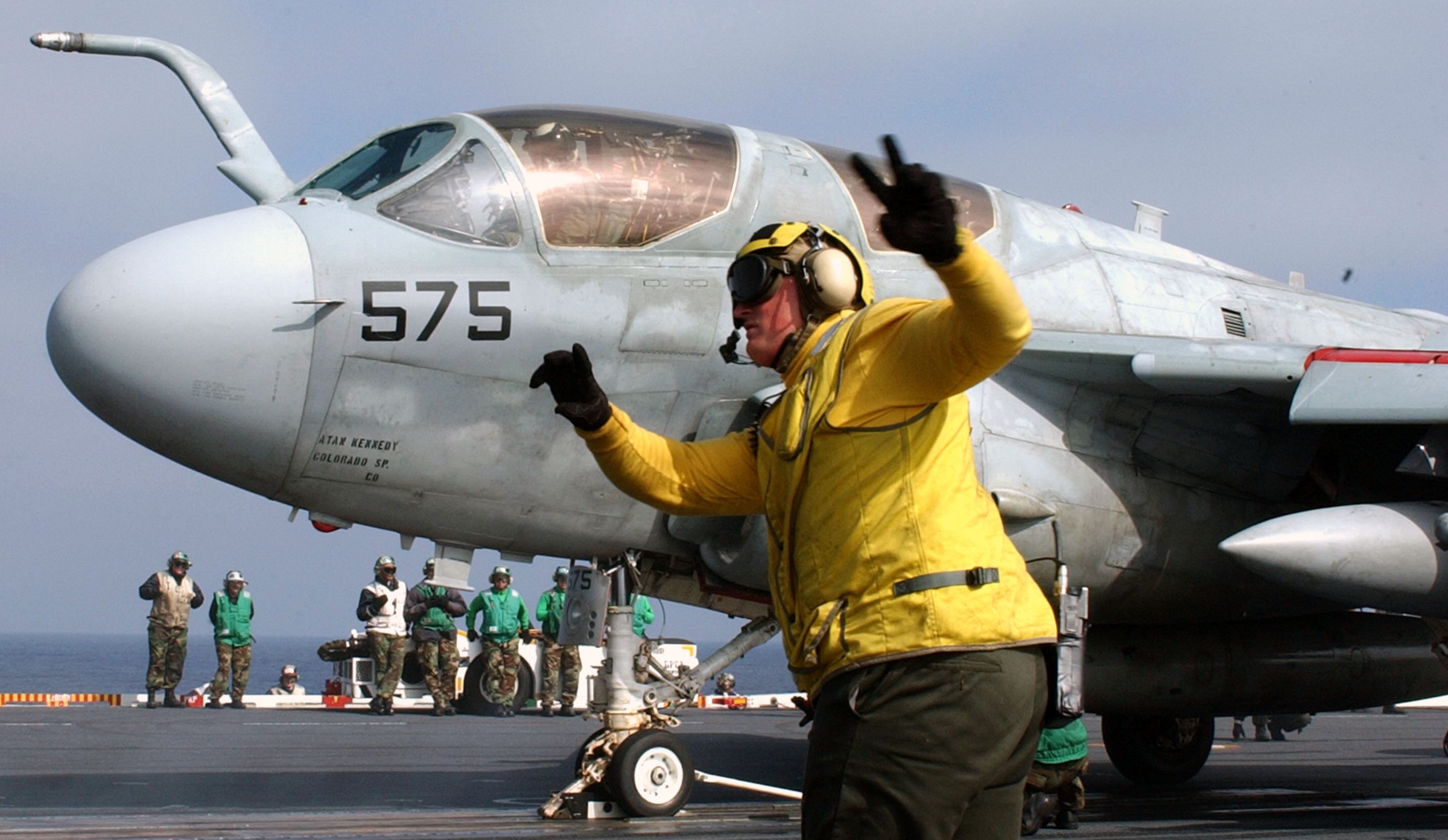 vaq-129 vikings electronic attack squadron fleet replacement frs us navy ea-6b prowler 33