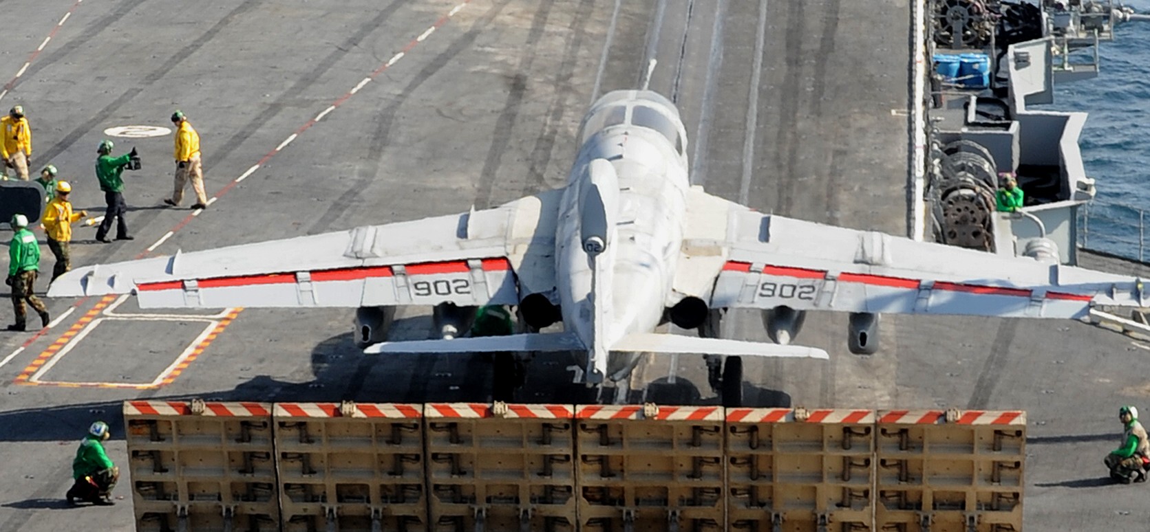 vaq-129 vikings electronic attack squadron fleet replacement frs us navy ea-6b prowler 48 uss enterprise cvn-65