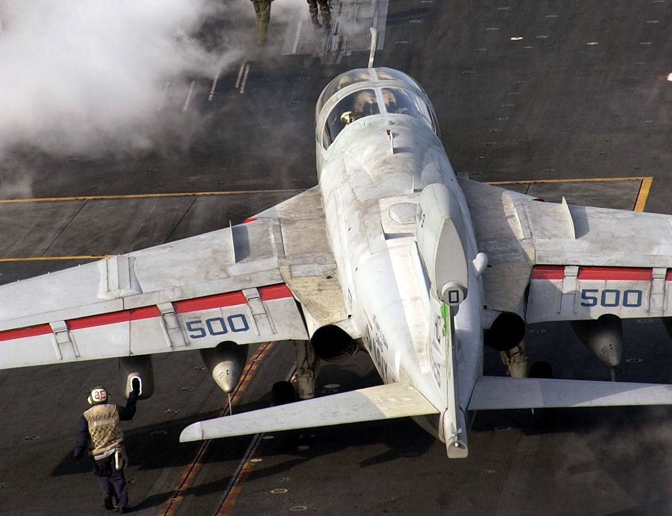 vaq-130 zappers electronic attack squadron vaqron us navy grumman ea-6b prowler aircraft carrier air wing cvw-3 uss harry s. truman cvn-75 132