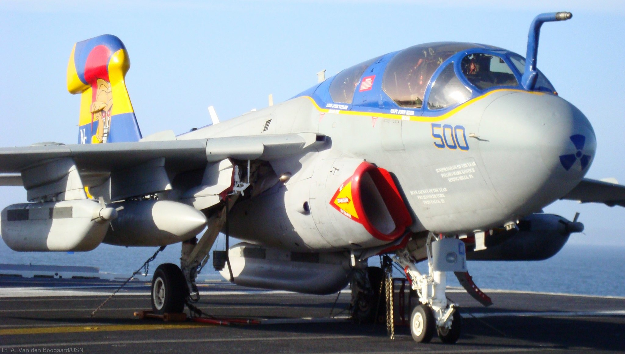 vaq-131 lancers electronic attack squadron vaqron us navy grumman ea-6b prowler carrier air wing cvw-2 uss abraham lincoln cvn-72 12