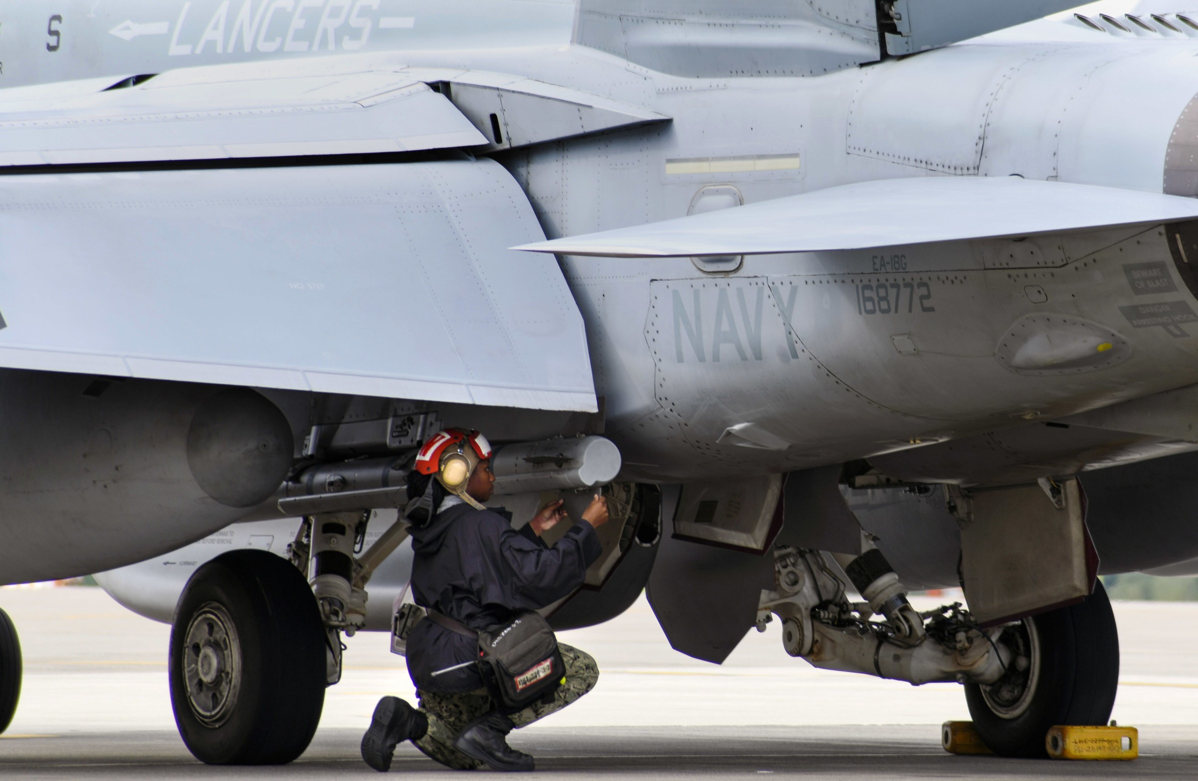 vaq-131 lancers electronic attack squadron vaqron us navy boeing ea-18g growler misawa air base japan 26