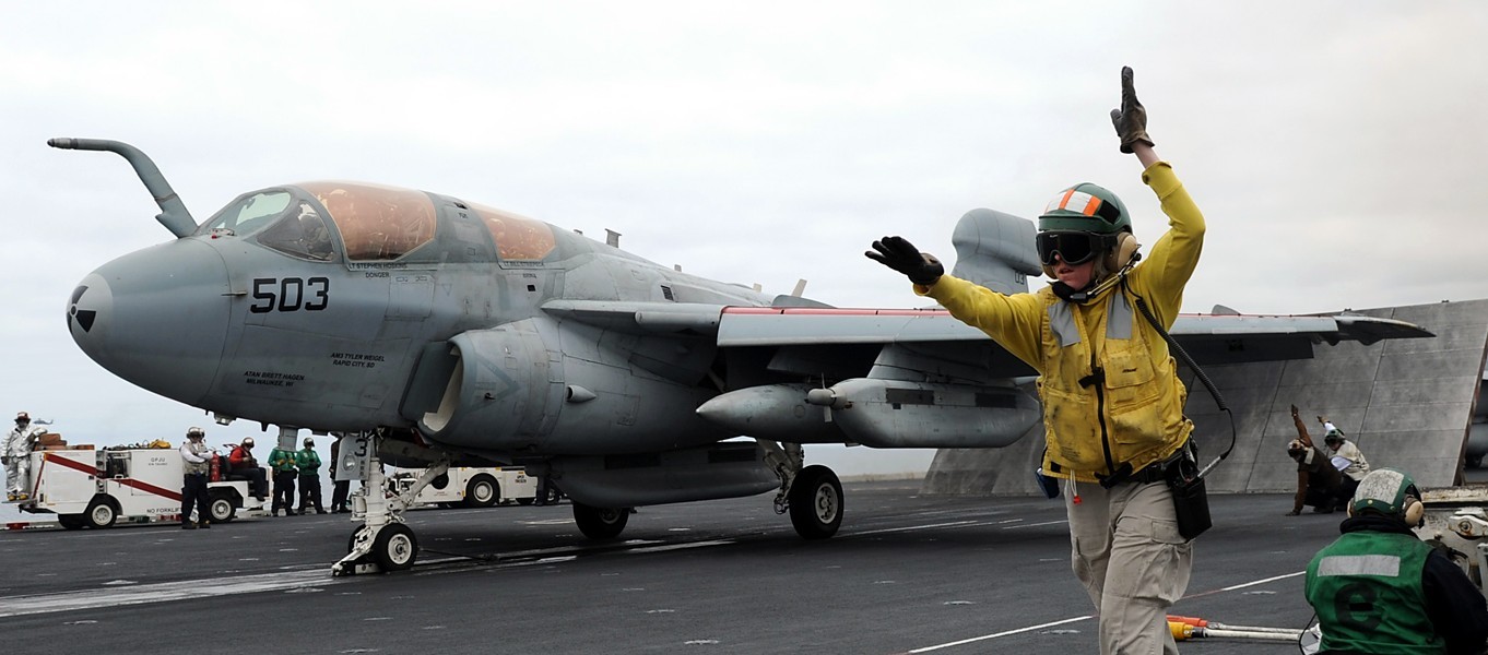 vaq-131 lancers electronic attack squadron vaqron us navy grumman ea-6b prowler carrier air wing cvw-2 uss abraham lincoln cvn-72 117