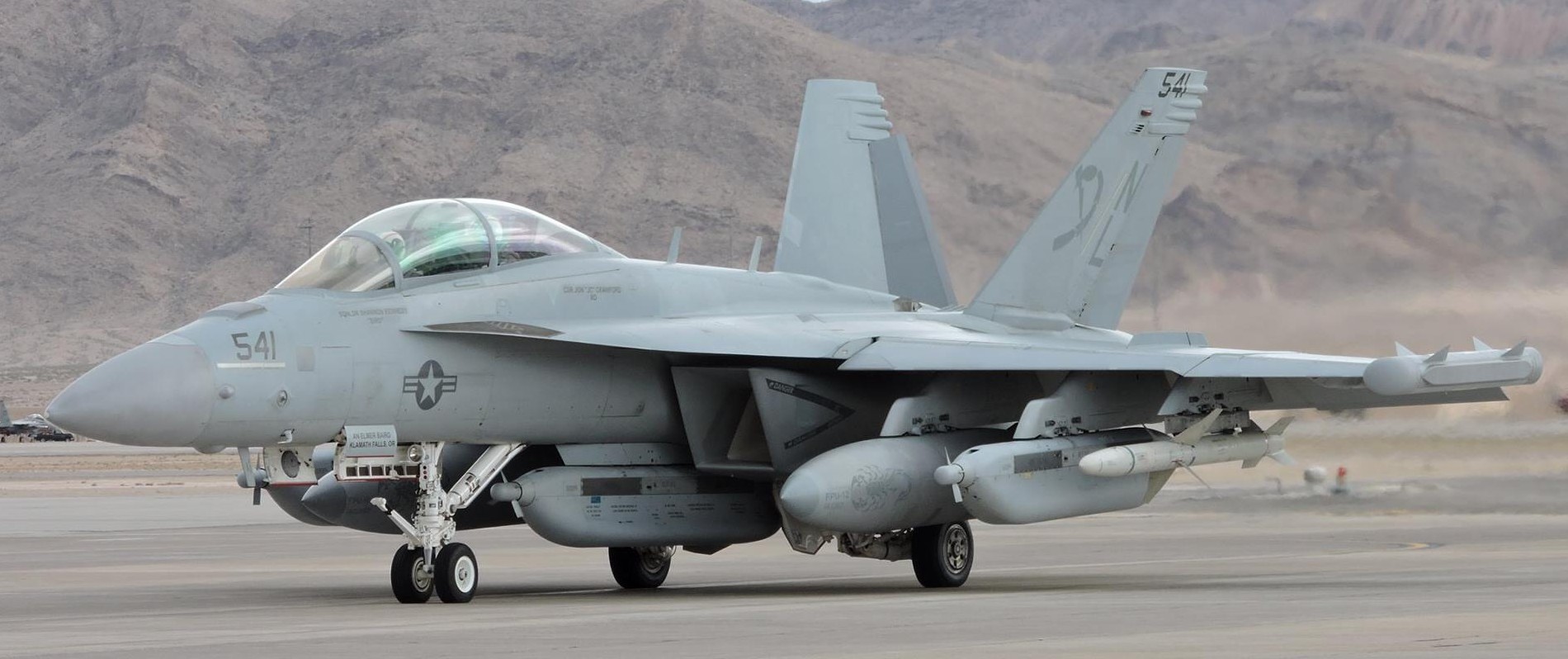 vaq-132 scorpions electronic attack squadron vaqron us navy boeing ea-18g growler exercise red flag nellis afb nevada 30