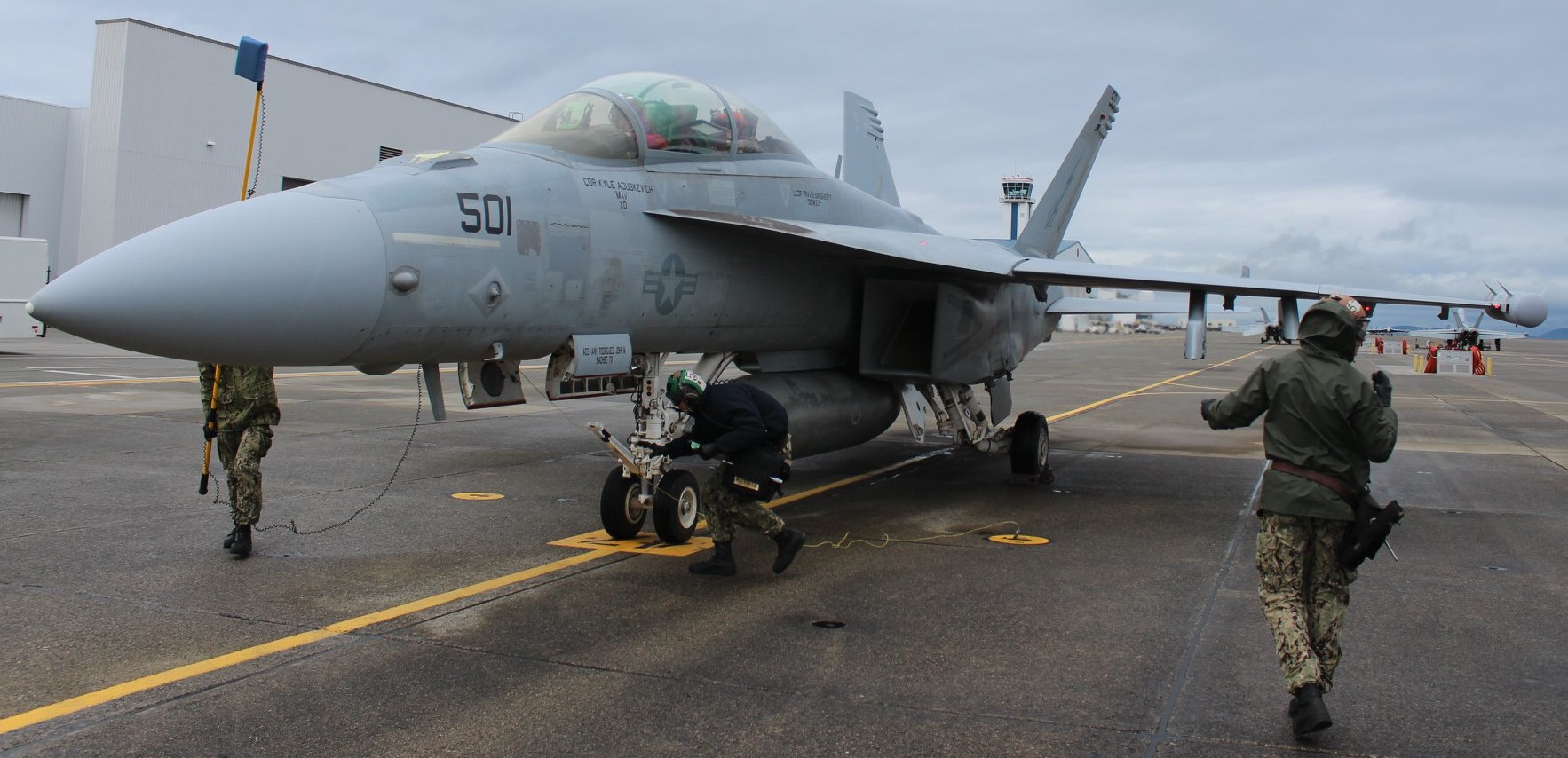 vaq-133 wizards electronic attack squadron vaqron us navy boeing ea-18g growler nas whidbey island 59