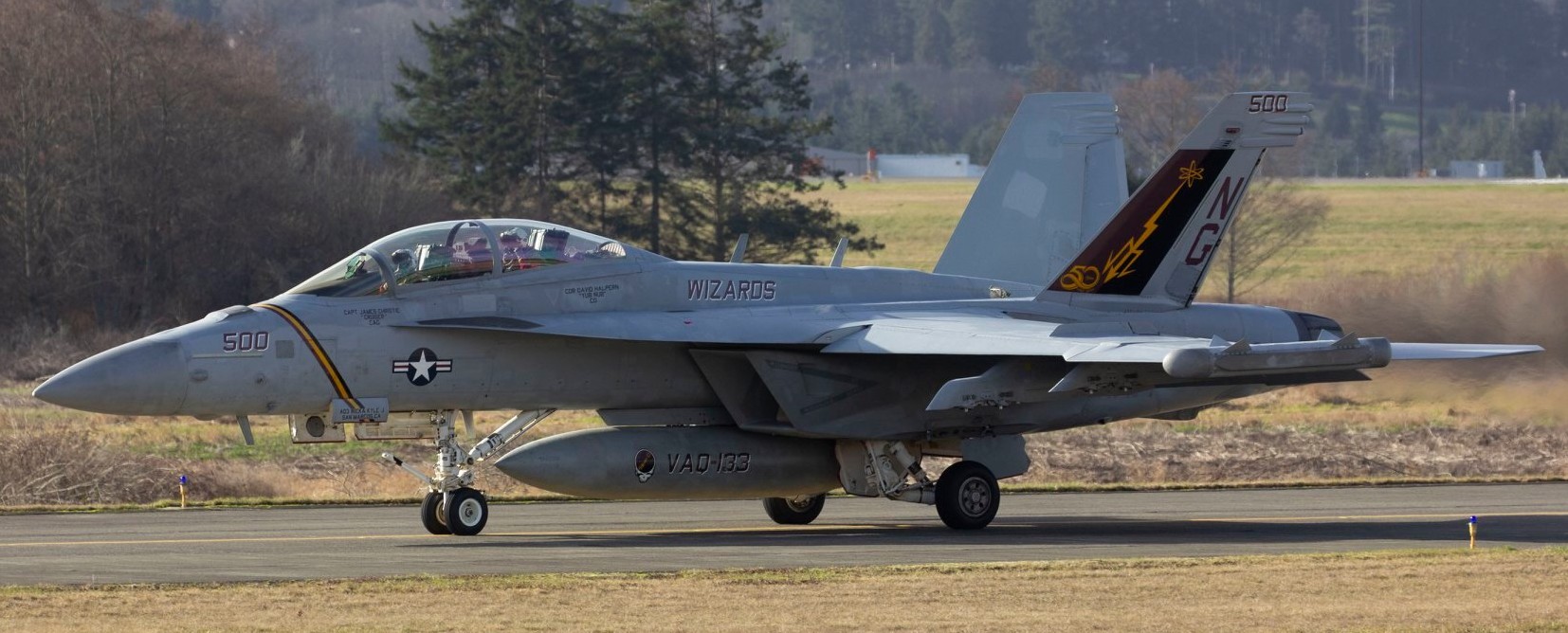 vaq-133 wizards electronic attack squadron vaqron us navy boeing ea-18g growler nas whidbey island 62
