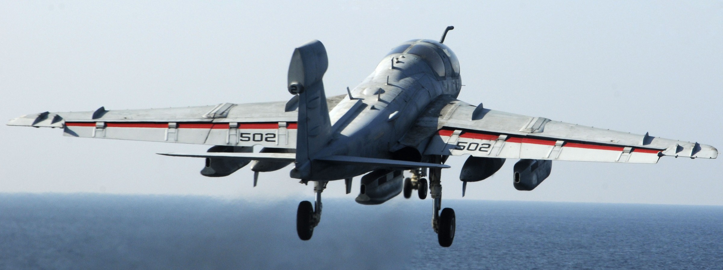 vaq-135 black ravens electronic attack squadron vaqron us navy gruman ea-6b prowler cvw-11 uss nimitz cvn-68 35