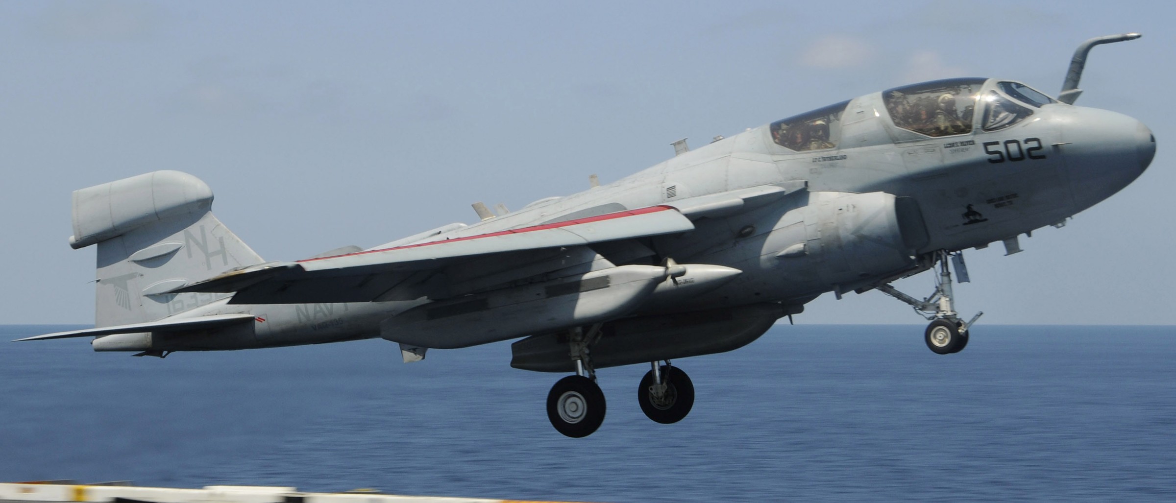 vaq-135 black ravens electronic attack squadron vaqron us navy gruman ea-6b prowler cvw-11 uss nimitz cvn-68 136