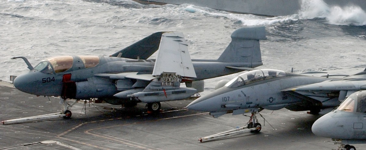 vaq-136 gauntlets electronic attack squadron vaqron us navy ea-6b prowler carrier air wing cvw-5 uss kitty hawk cv-63 37