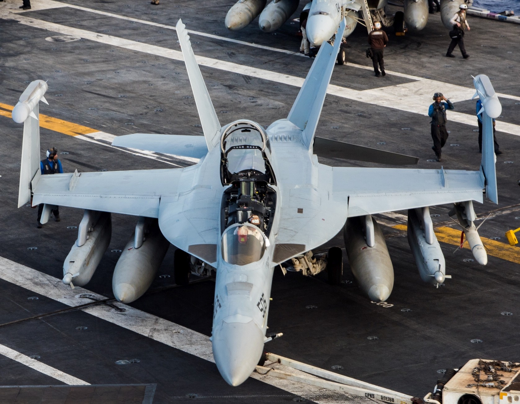 vaq-136 gauntlets electronic attack squadron vaqron us navy ea-18g growler carrier air wing cvw-2 uss carl vinson cvn-70 110