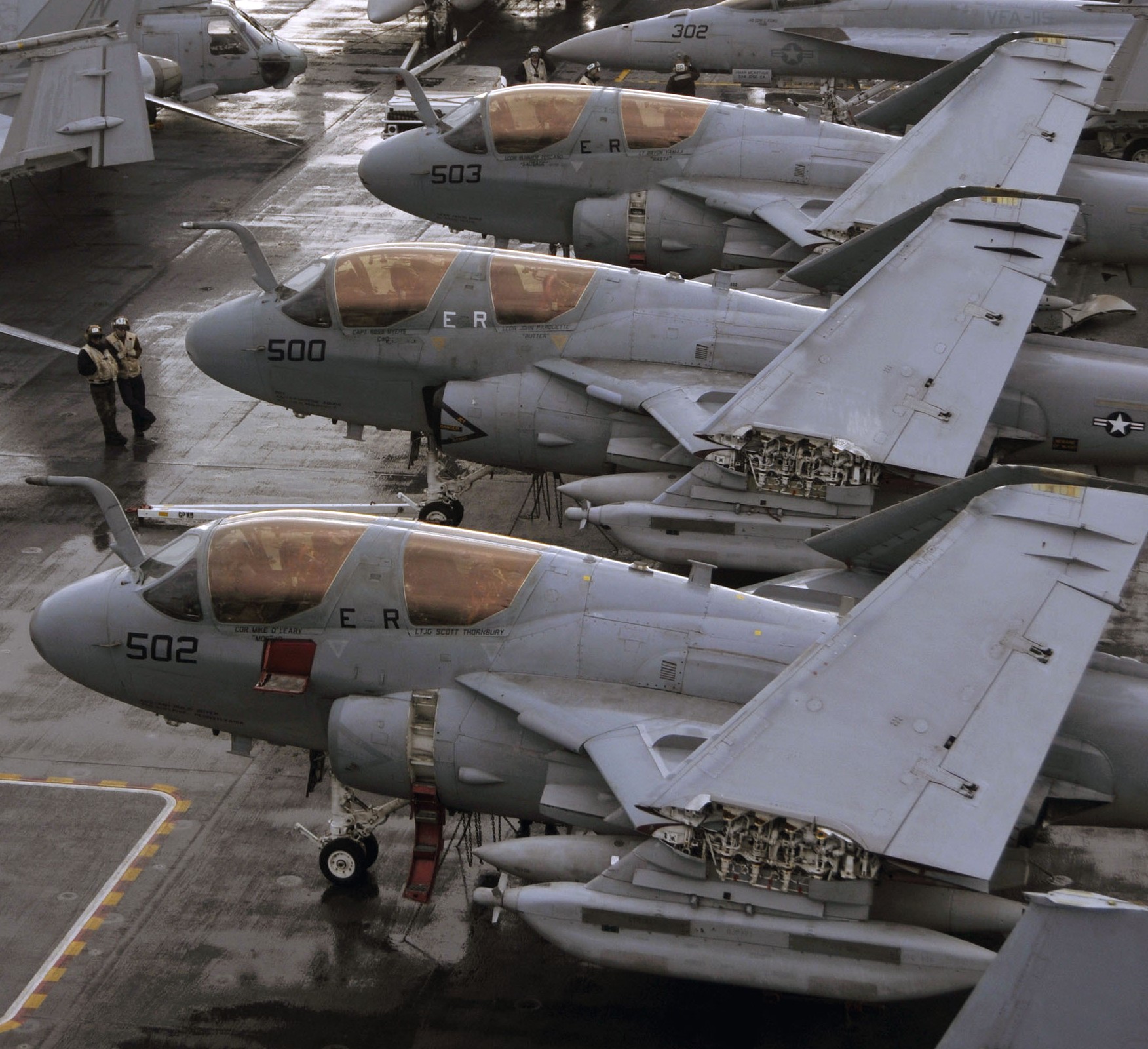 vaq-136 gauntlets electronic attack squadron vaqron us navy ea-6b prowler carrier air wing cvw-5 uss george washington cvn-73 136
