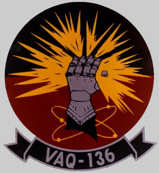 vaq-136 gauntlets insignia crest patch badge electronic attack tactical warfare squadron us navy ea-6b prowler 04c