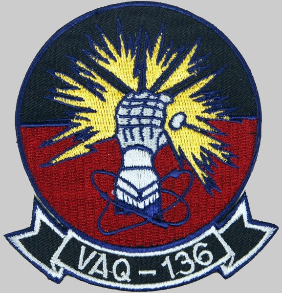 vaq-136 gauntlets insignia crest patch badge electronic attack tactical warfare squadron us navy ea-6b prowler 04p