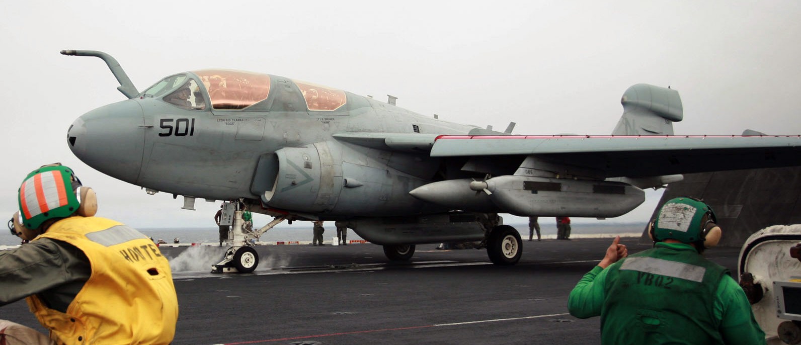 vaq-138 yellowjackets electronic attack squadron us navy ea-6b prowler carrier air wing cvw-9 uss john c. stennis cvn-74 15