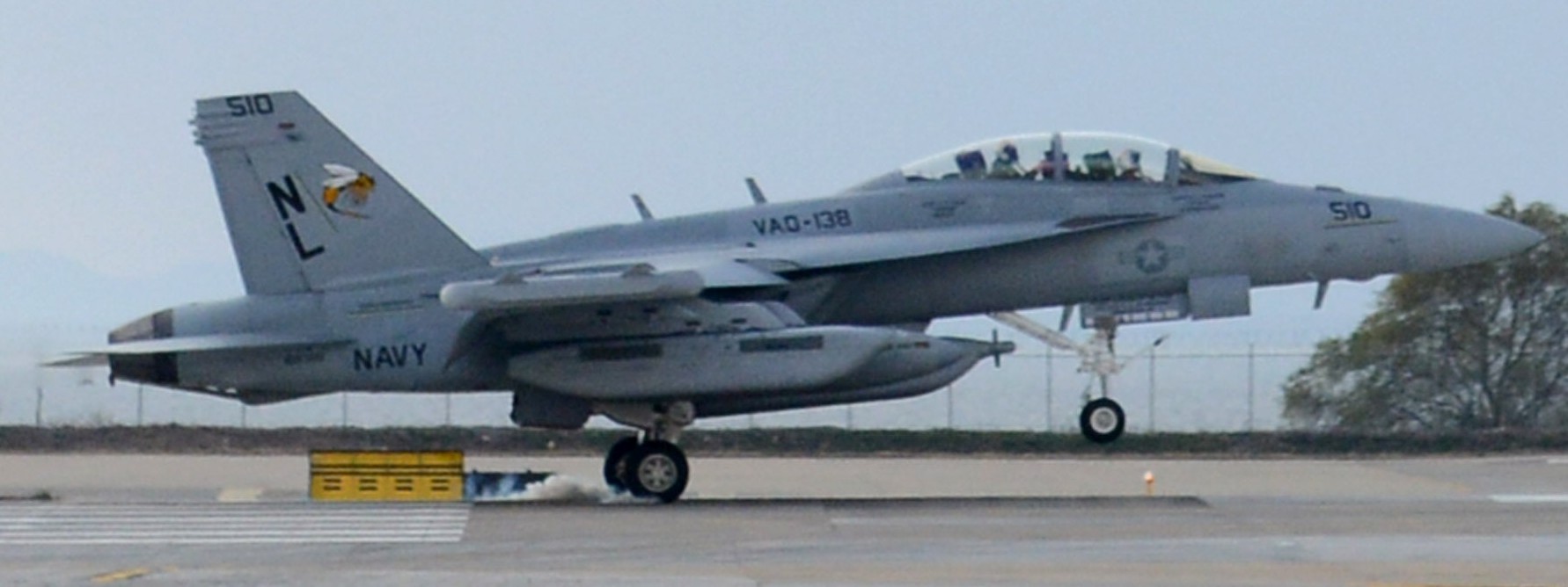 vaq-138 yellowjackets electronic attack squadron us navy boeing ea-18g growler 35