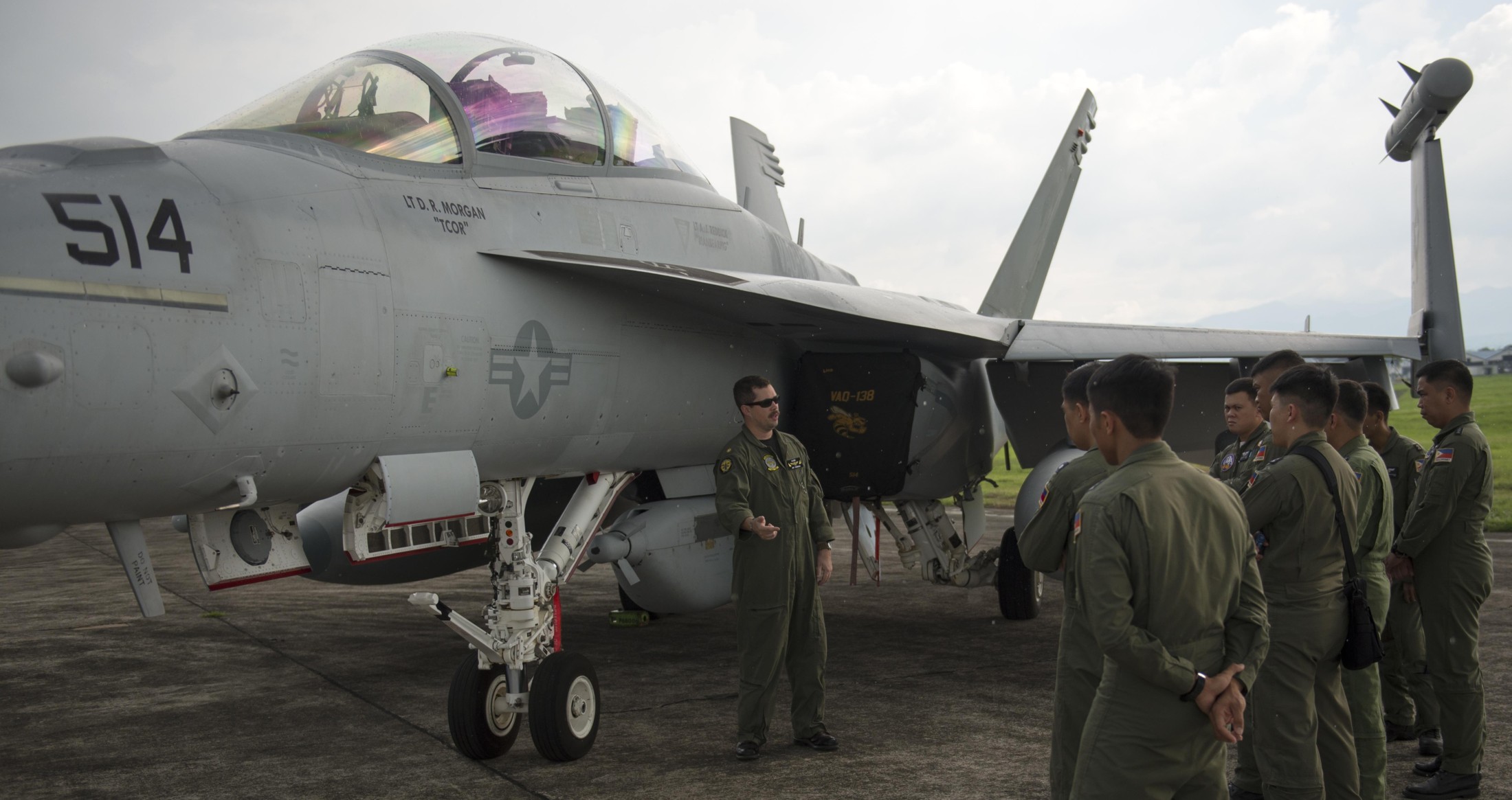 vaq-138 yellowjackets electronic attack squadron us navy boeing ea-18g growler clark air base philippines 43